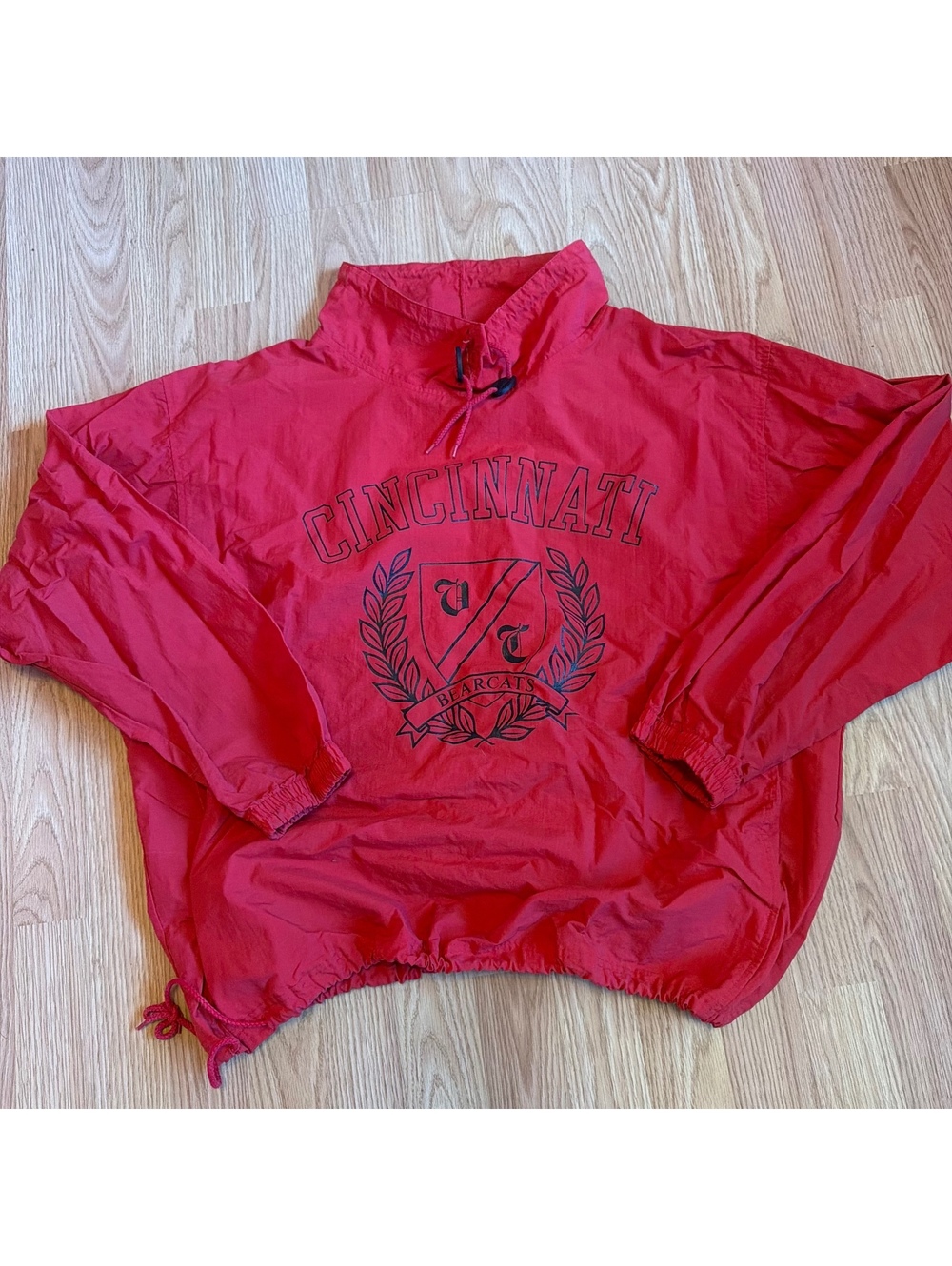 Vintage Cincinnati Bearcats Red Pullover Windbreaker Size Medium